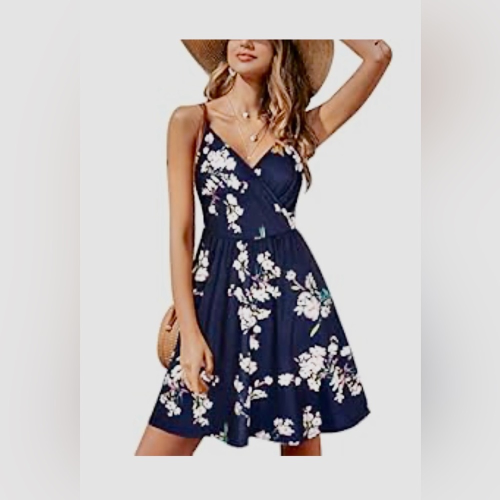 STYLEWORD Womens' V Neck Floral/Solid Spaghetti Strap Sundress with
Pocket